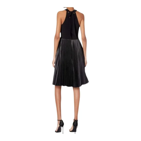 Halston Heritage Dress Size 14 Black Pleated - Picture 2 of 5